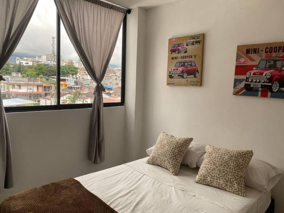 Hermoso 402 F1 Apartment