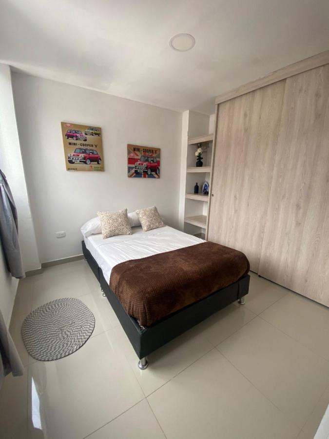 Hermoso 402 F1 Apartment *