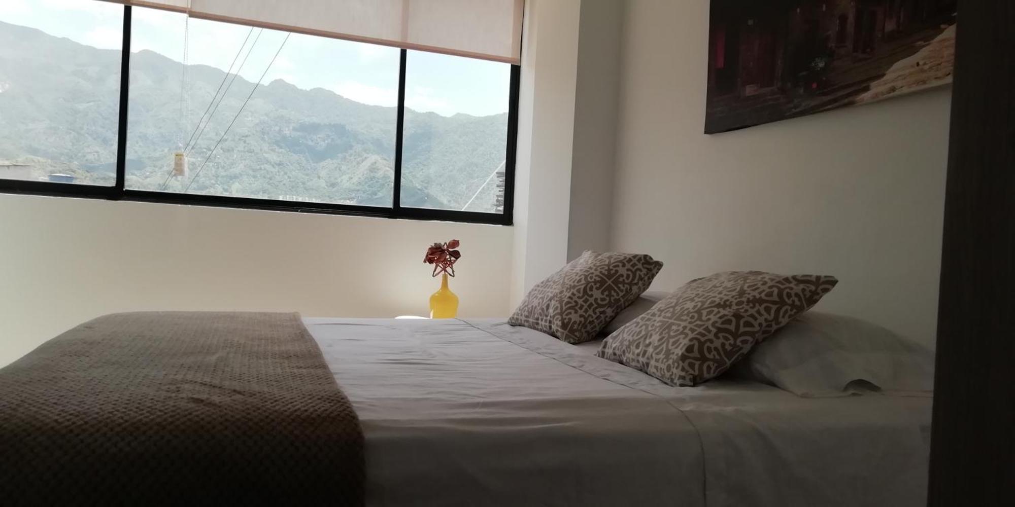 Hermoso 402 F1 Apartment